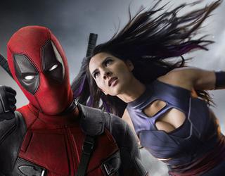 Deadpool vs Psylocke en un enfrentamiento de espadas