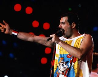 Rami Malek tendrá el honor de interpretar a Freddie Mercury
