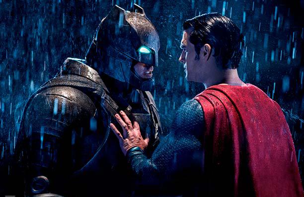 Batman Vs Superman sera la primera pelicula en 4Dx, Podrá olerse y sentirse.