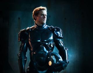 Charlie Hunnam podria estar en la tercera película de Titanes del Pacífico